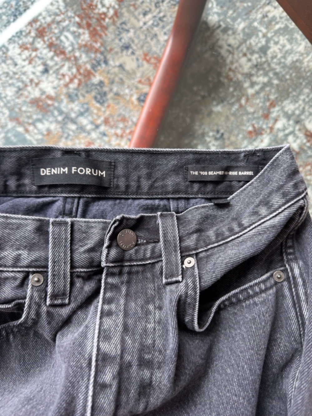 Denim Forum Barrel Leg Jeans - Picture 4 of 4